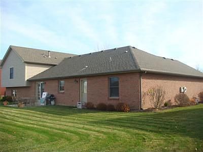 4th image of 425 Shadowood Dr