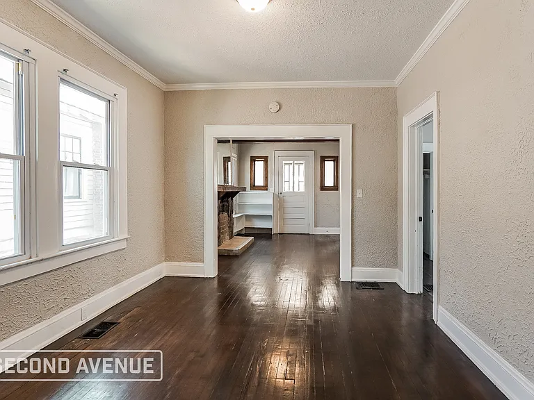 518 Oak Pl — Photo 9