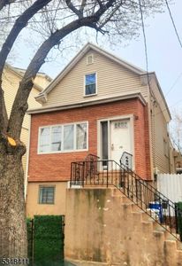 78 Mcadoo Ave, Jersey City, NJ, 07305
