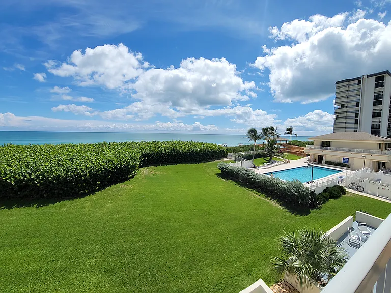 10600 S Ocean Dr #209 — Photo 4