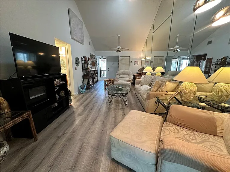 1647 Brookhouse Ct #246 — Photo 7
