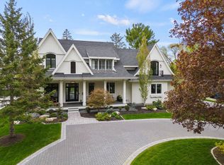 5520 Glengarry Pkwy, Edina, MN 55436