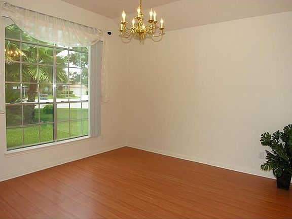 4th image of 8503 Regalbrook Dr