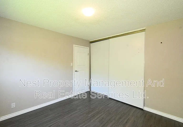 8077 Rochester Cres #A — Photo 12