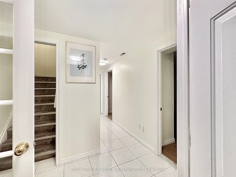 1365 Willowvale Gdns #BASEMENT — Photo 4