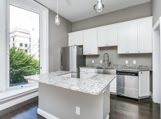 411 N Charles St #5A, Baltimore, MD 21202