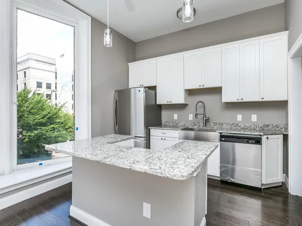 411 N Charles St, Baltimore, MD