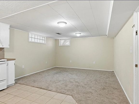 3rd image of 1818 E Terry St #B