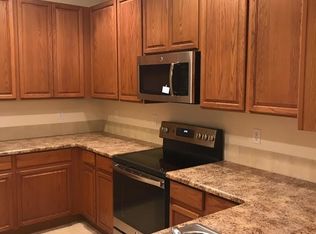 3932 Diamond Ridge Vw, Colorado Springs, CO 80918