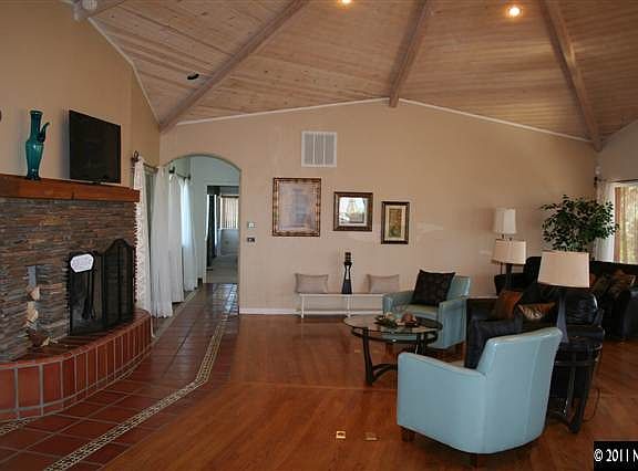 2nd image of 1915 Wild Onion Ct