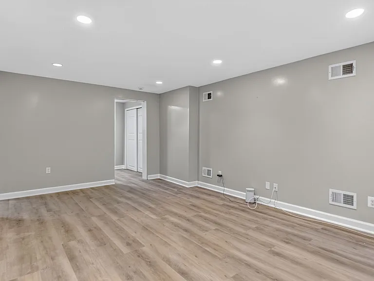 451 M St NW #B — Photo 7
