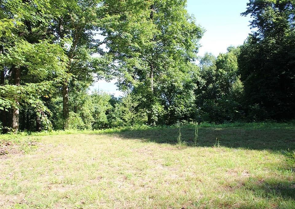 1st image of 2 Hawks Ridge Dr