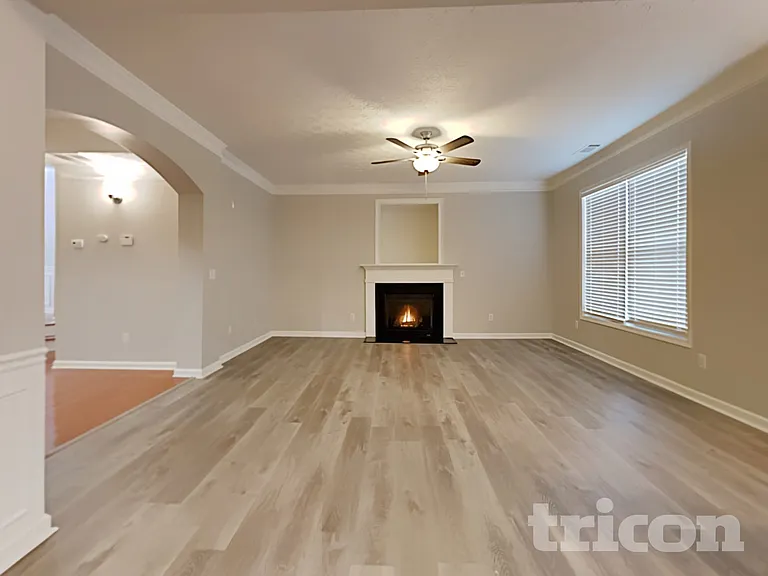 8132 Brookbend Dr — Photo 3