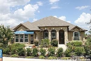 1st image of 602 Oakmont Way