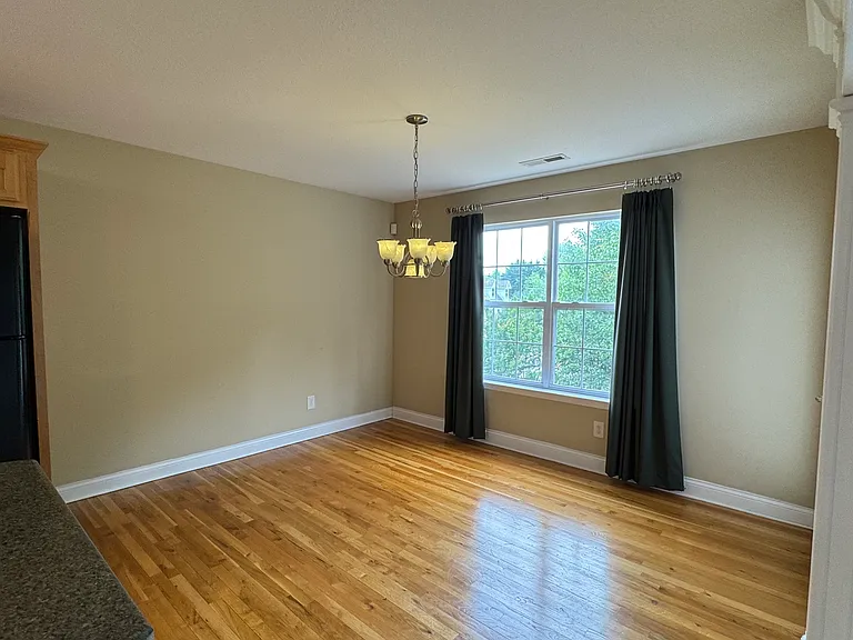 5685 Hyacinth Ln — Photo 28