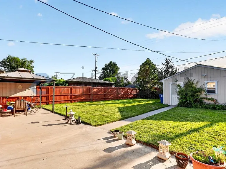 3695 Grape St — Photo 36