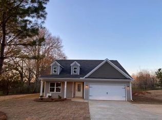 621 Rockwell Church Rd, Winder, GA 30680