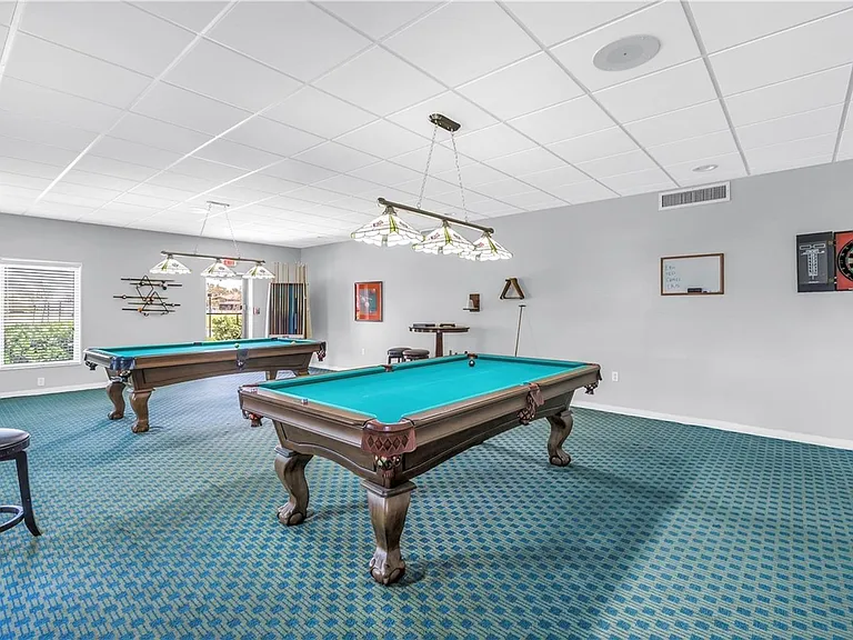 4900 Brittany Dr S #611 — Photo 30