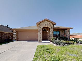 900 Walls Blvd, Crowley, TX 76036