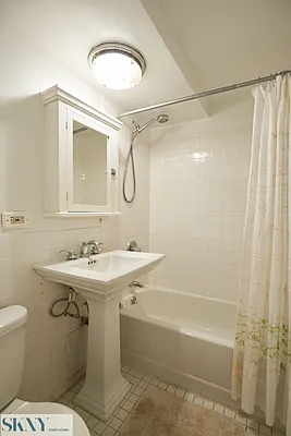 Rented by SKNY | media 19