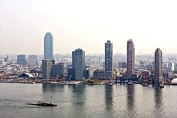 Sold by Thrasher Real Estate | media 7