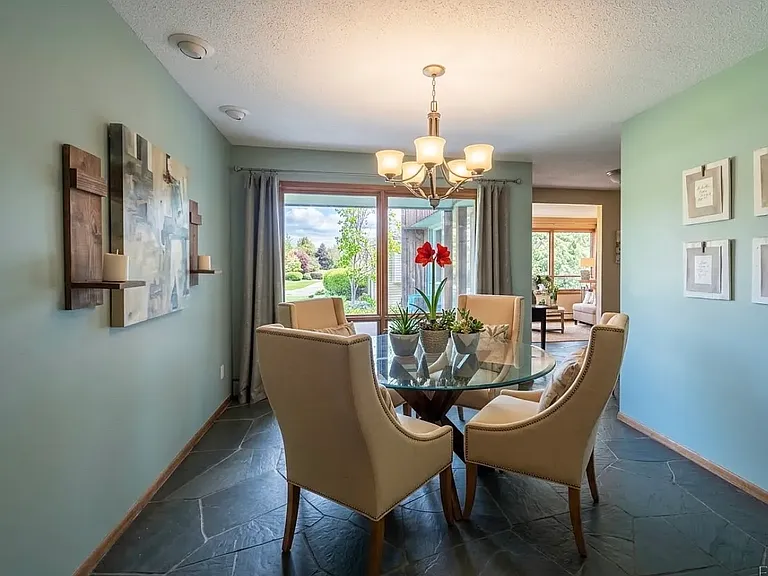 6912 E Fish Lake Rd — Photo 14