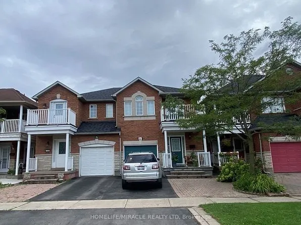 25 Oliti Ct, Toronto, ON M9L 3A3