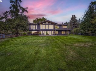 16300 SE Hagen Rd, Happy Valley, OR 97086