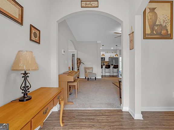 3rd image of 2520 Grayton Loop