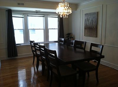 4th image of 2507 W Gunnison St #2