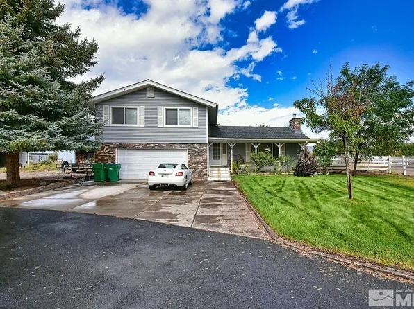 365 Puma Dr, Washoe Valley, NV 89704