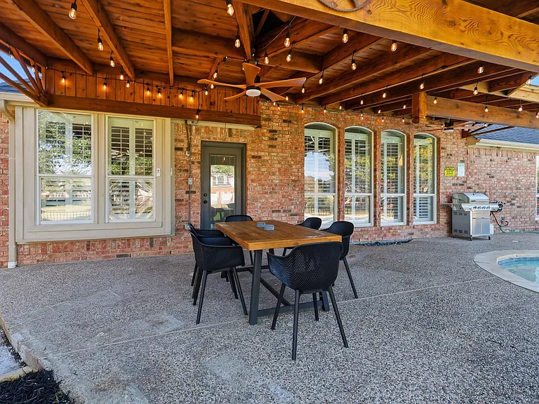 4843 Golfside Dr — Photo 45