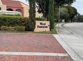 10257 NW 9th Street Cir