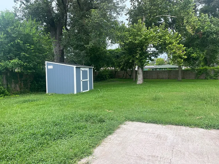 603 Center Way — Photo 6