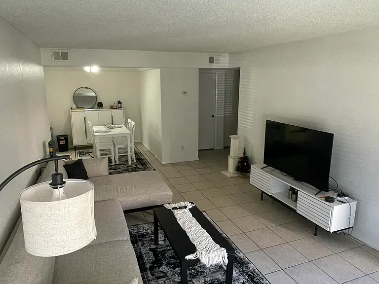 839 S Westwood St #178 — Photo 11