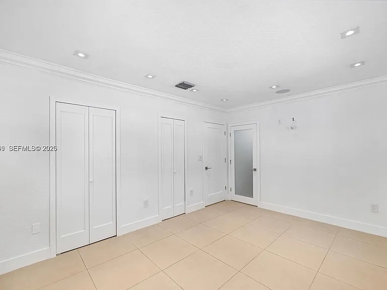 4604 SW 159th Ave — Photo 10