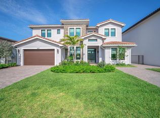 5827 Brookfield Cir W, Hollywood, FL 33312