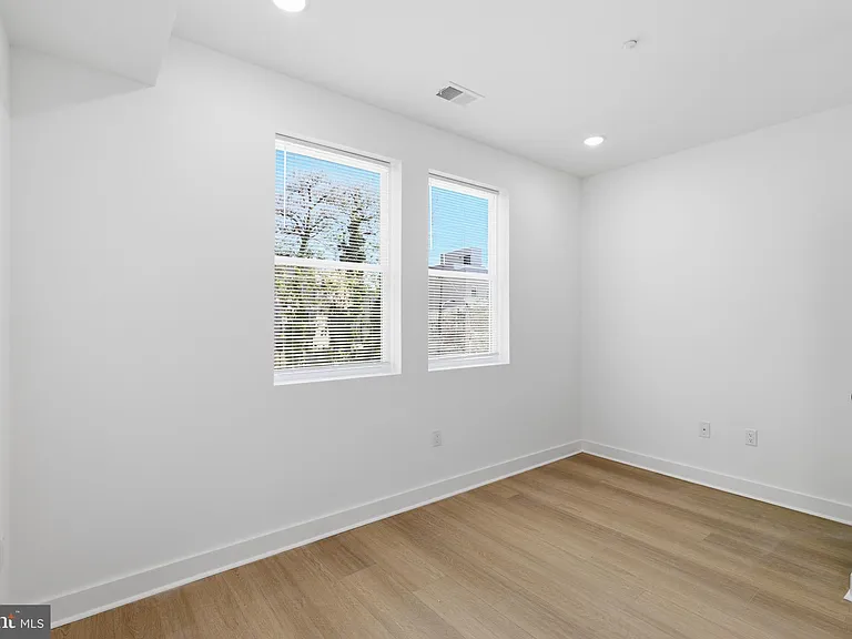 2123 N 9th St #2 — Photo 17
