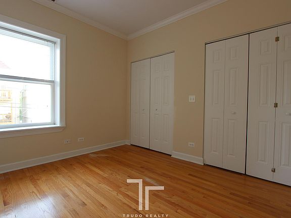 4th image of 3244 N Clifton Ave #3