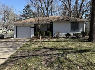 1620 SW Collins Ave, Topeka, KS 66604
