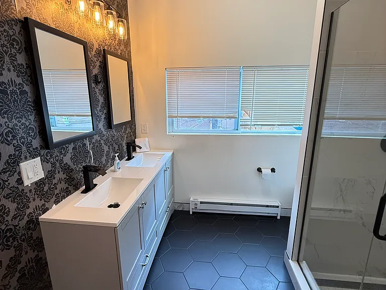 1861 N Winnebago Ave #2 — Photo 13