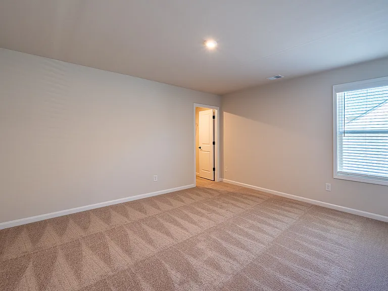 852 Tess St — Photo 24