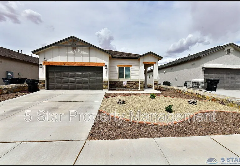15237 Ambition Ave — Photo 2