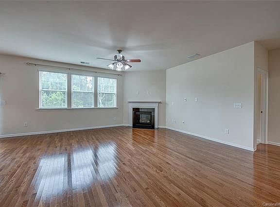 5th image of 2532 Flintshire Ln