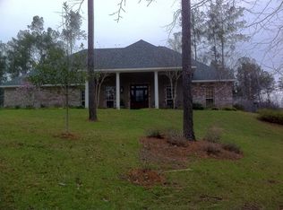 156 Courtland Dr, Hattiesburg, MS 39402