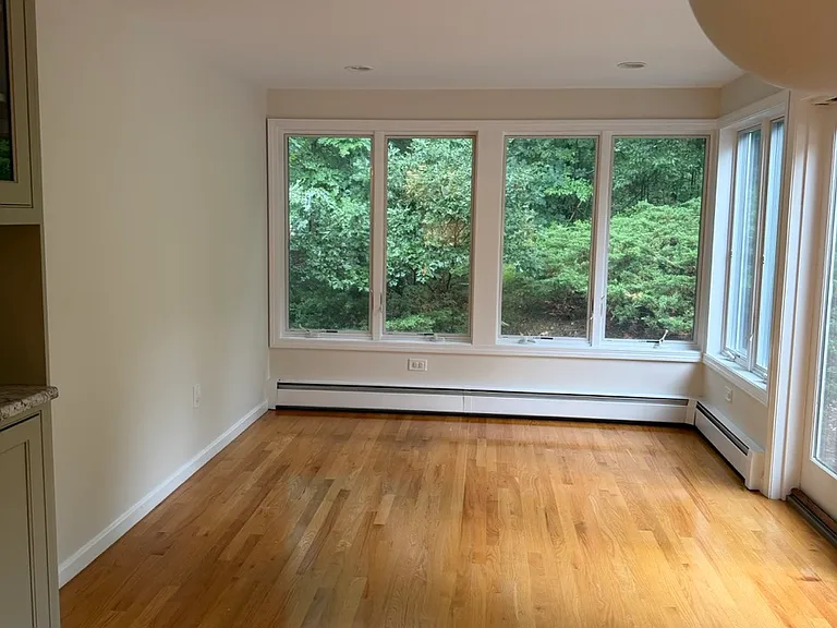 28 Whipple Rd — Photo 12