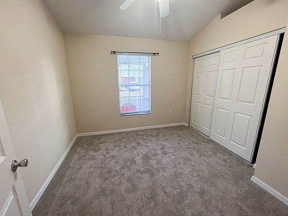 3rd image of 3901-3911-4003 4013th St #4014-27