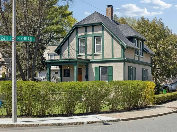 90 Florian St, Jamaica Plain, MA 02130