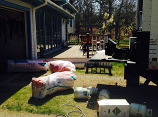 157 Pennsylvania Ave, Oak Bluffs, MA 02557