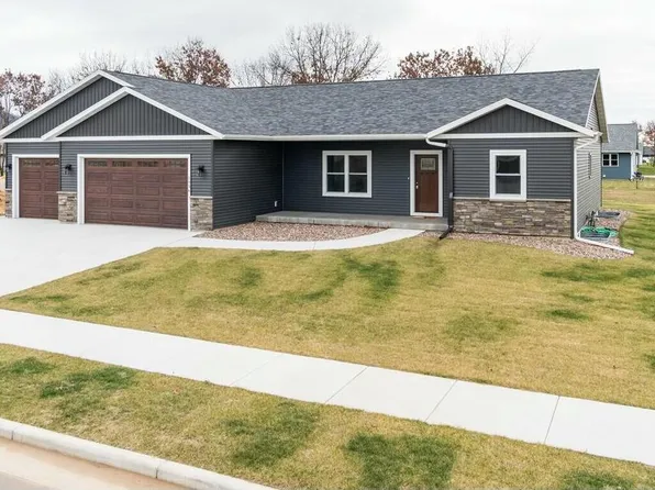 1936 Golden Gate WAY, Holmen, WI 54636